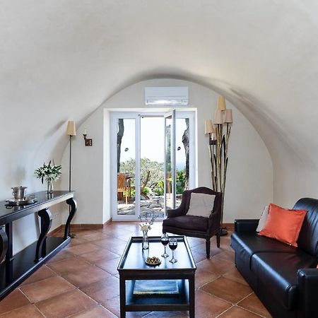 U Piazzale Villa Santa-Reparata-di-Balagna ภายนอก รูปภาพ