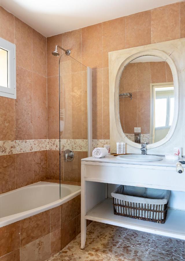 U Piazzale Villa Santa-Reparata-di-Balagna ภายนอก รูปภาพ